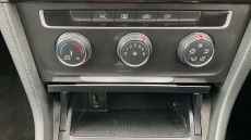 Volkswagen Golf 1.4 TSI SE [Nav] 5dr Petrol Hatchback